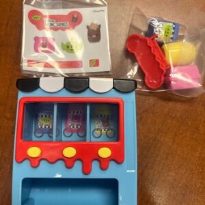 Disney Munchlings toy story